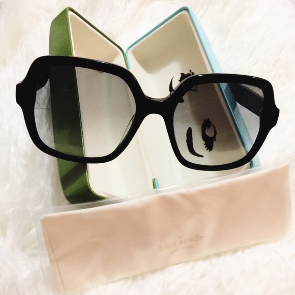 kate spade Accessories - NEW Kate Spade♠️Katelee/S KATELS Square Sunglasses
